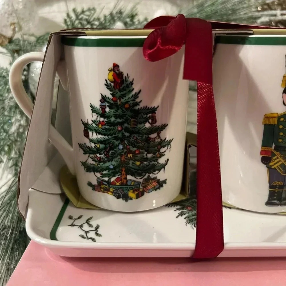 Spode Christmas Tree Mug Set with Tray – Holiday Collectible Nutcracker See Vide - Picture 4 of 9